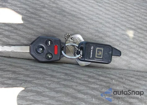 2010 Subaru Outback 2.5I Premium z USA, uszkodzony, nr VIN 4S4BRBCC3A3356244